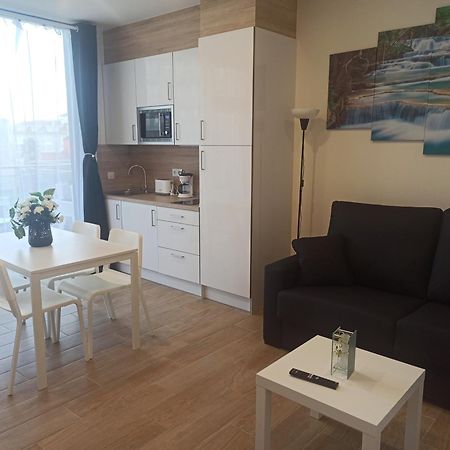 Apartamentos Silgar Plaza Саншеншо Екстер'єр фото