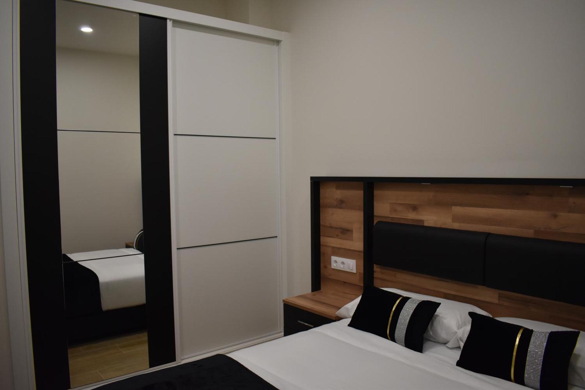 Apartamentos Silgar Plaza Саншеншо Екстер'єр фото